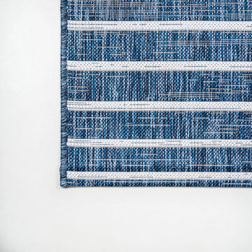 Sukie Modern Offset Stripe Indoor/outdoor Area Rug